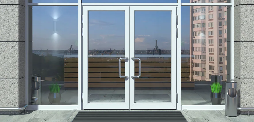 storefront glass repair in Lakeland, FL